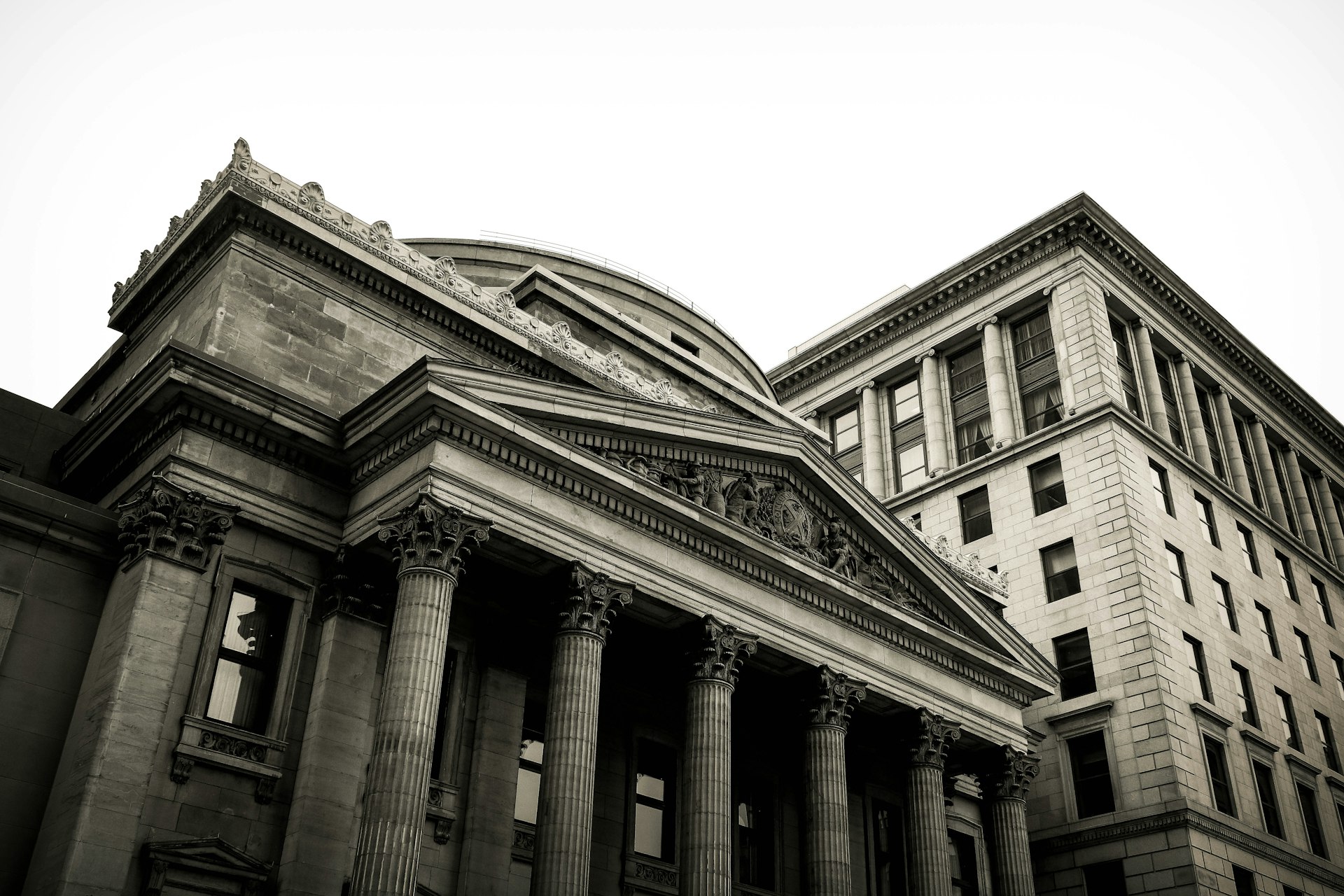 La nuova asimmetria finanziaria del real estate italiano: perché chi opera con una sola banca sta già perdendo il prossimo decennio