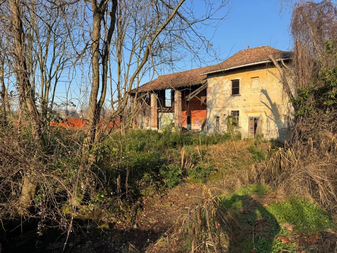 Conversione Villa Anni '30 con Parco Privato